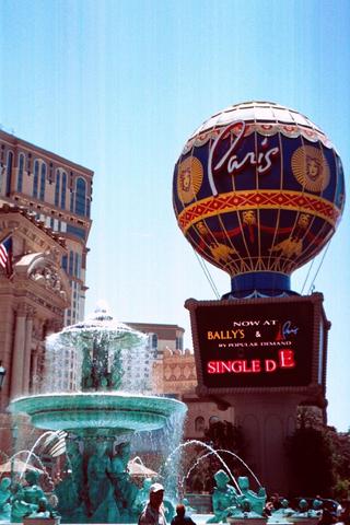 Paris Fountain